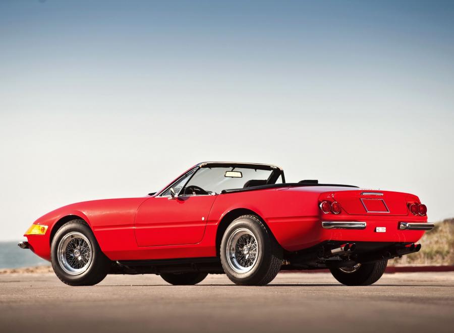  Ferrari 365 GTS/4 Daytona Spyder 1970 года  (фото 10 из 18)